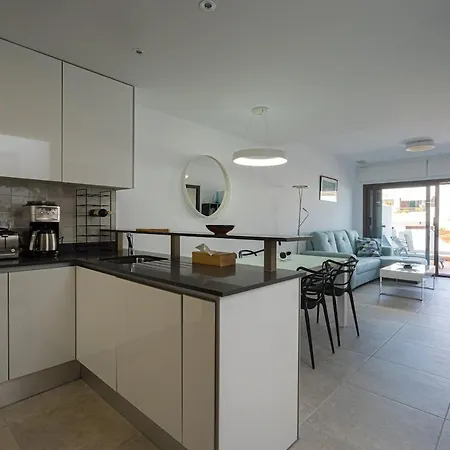 Marion Apartment *